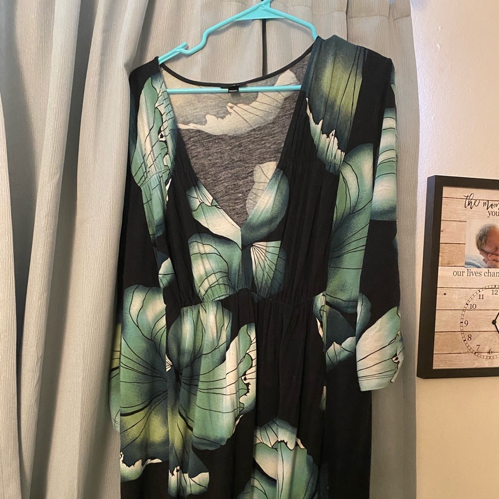Green flower print dress